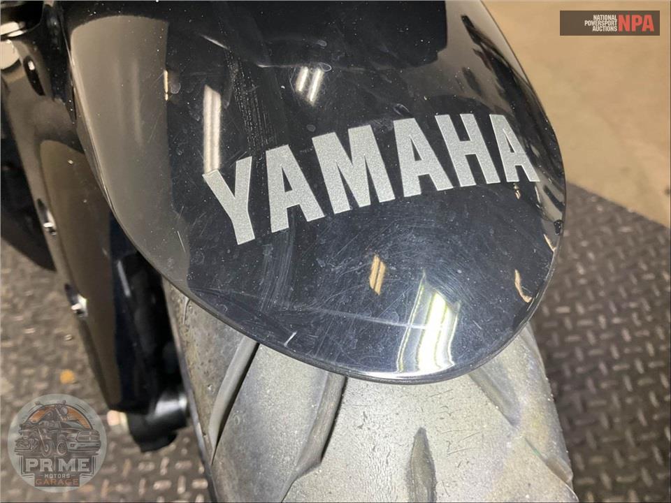 2025 Yamaha YZF-R3 — фото 19