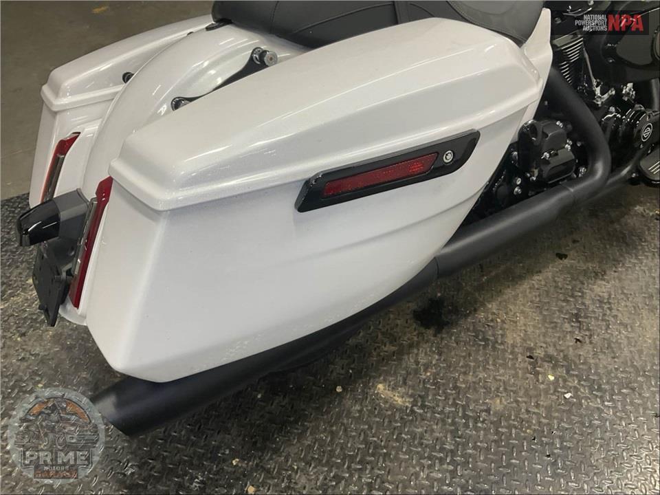 2025 Harley-Davidson FLTRX ROAD GLIDE — фото 19