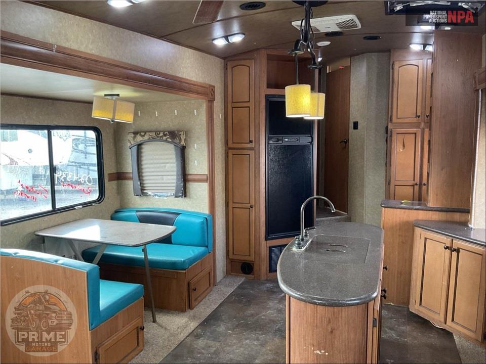 2014 Crossroads Rv M-34 RE - SUNSET TRAIL RESERVE FIFTH WHEEL SERIES — фото 9