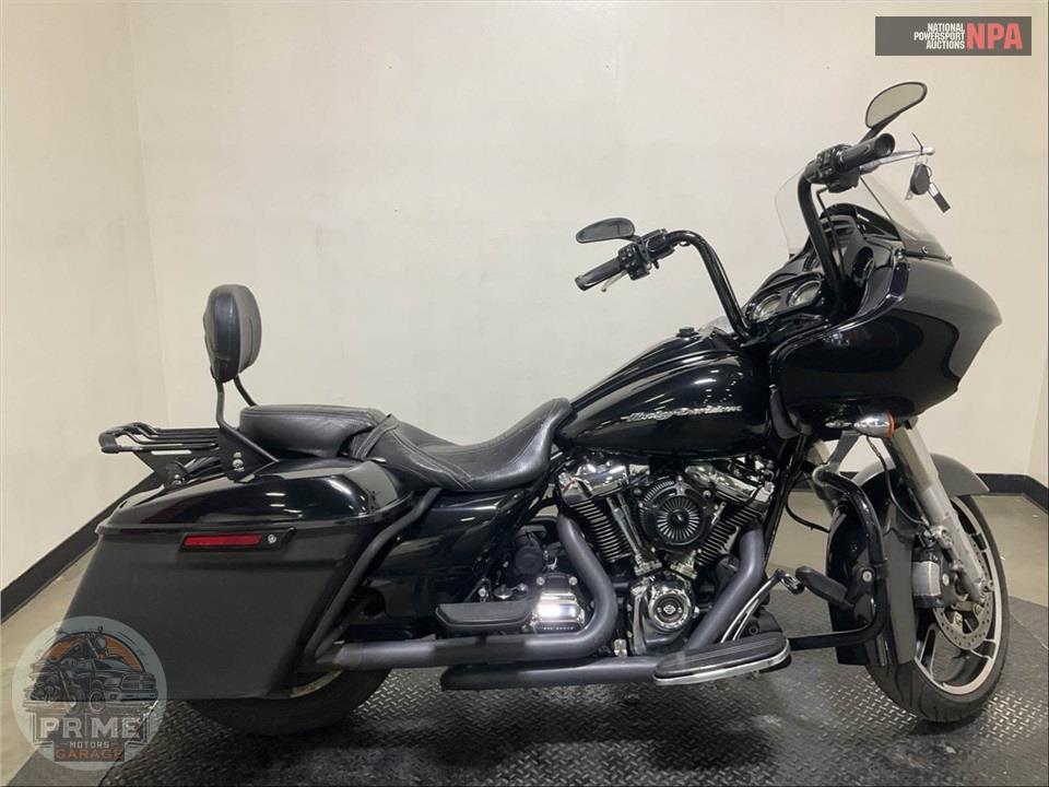 2017 Harley-Davidson FLTRXS ROAD GLIDE SPECIAL — фото 1