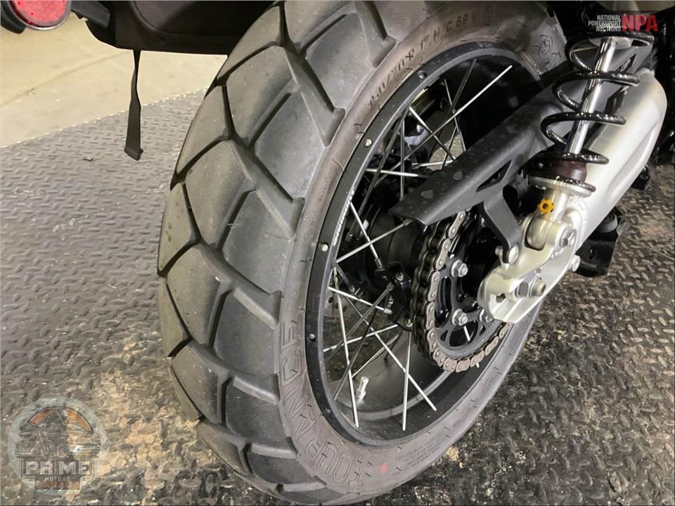 2019 Triumph SCRAMBLER 1200 XC (TWO-TONE) — фото 13