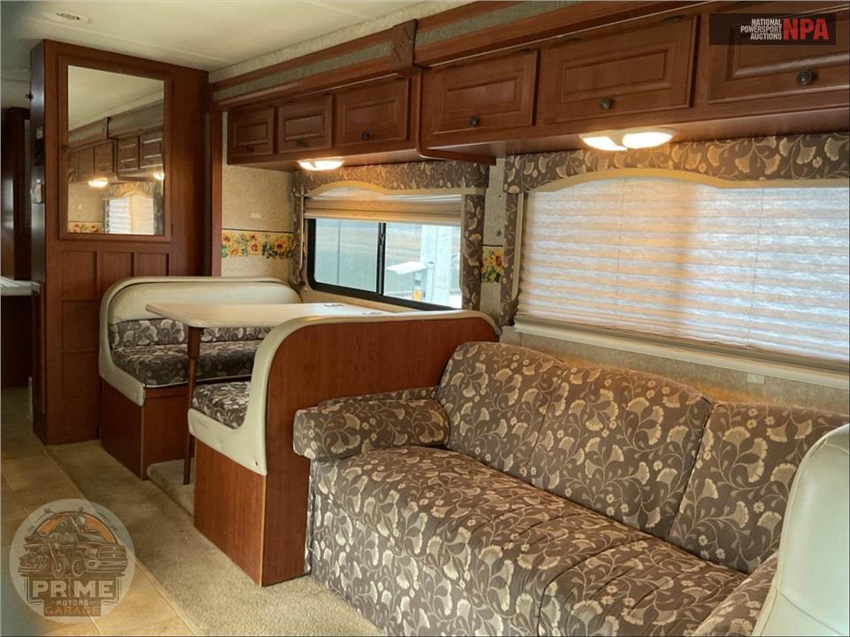 2010 Four Winds 31R E450 CHATEAU SERIES — фото 6