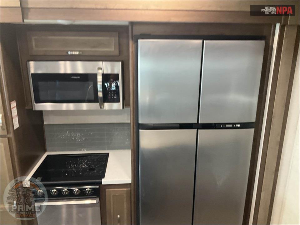 2019 Highland Ridge Rv M-371MBH - MESA RIDGE FIFTH WHEEL SERIES — фото 20