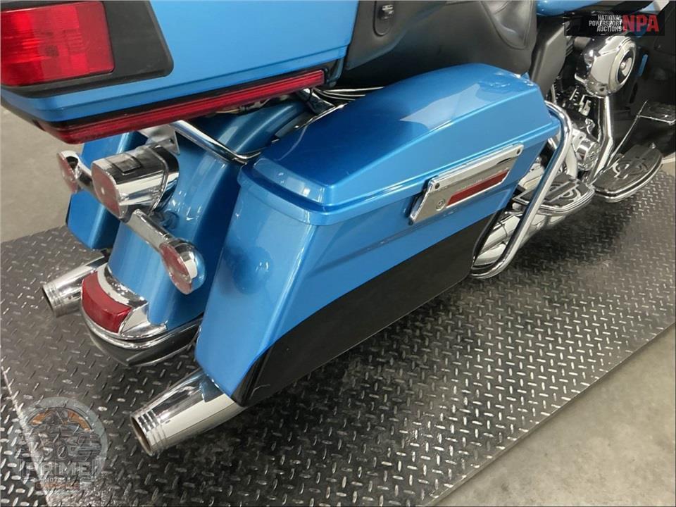 2011 Harley-Davidson FLHTK ELECTRA GLIDE UL LI — фото 27
