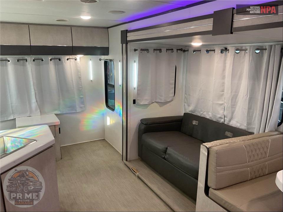2020 Travel Lite L - EVOKE SERIES — фото 9