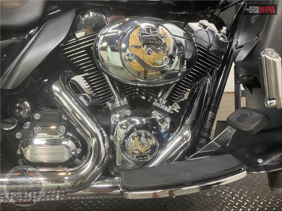 2012 Harley-Davidson FLHTCU UL CLSC EL GLIDE — фото 6