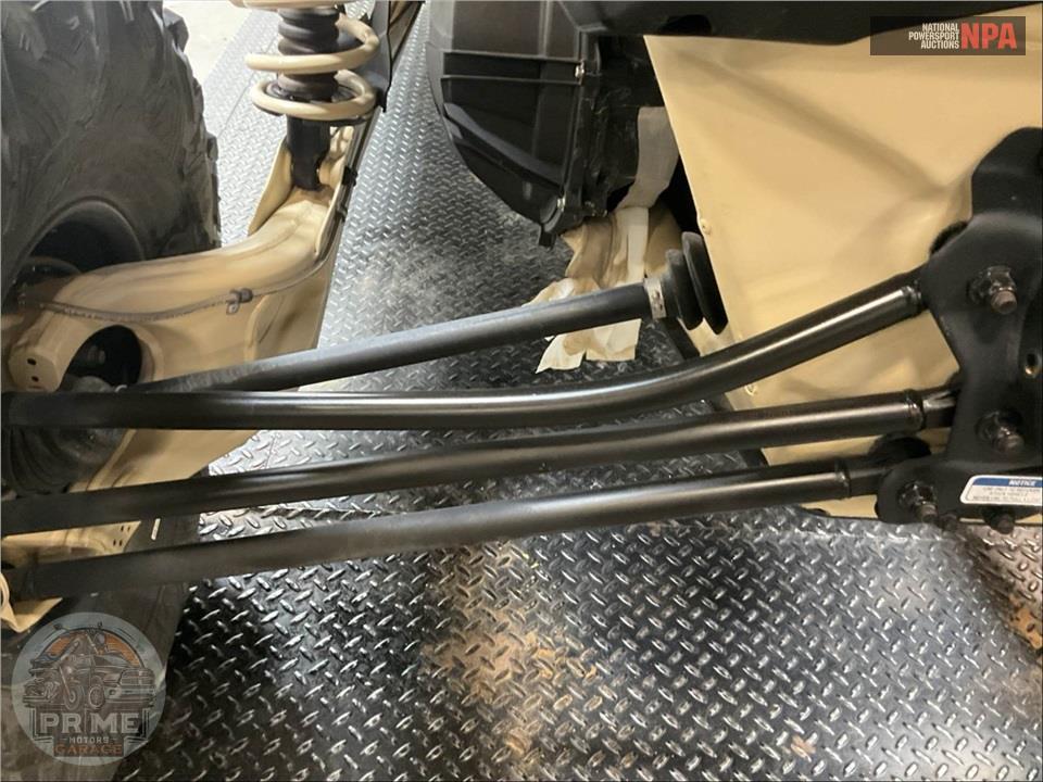 2022 Can-Am MAVERICK X3 MAX X RS TURBO RR SMART-SHOX (DESERT TAN & CARBON BLACK) — фото 25