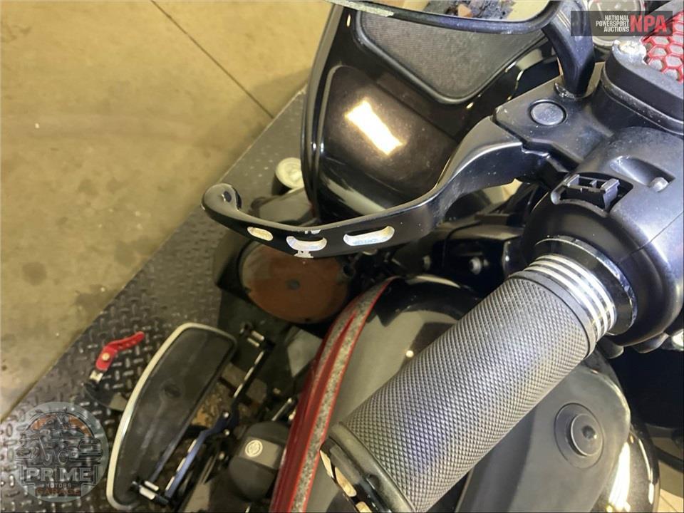 2018 Harley-Davidson FLTRXS ROAD GLIDE SPECIAL — фото 28