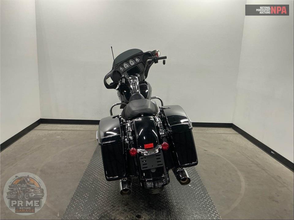 2023 Harley-Davidson FLHX STREET GLIDE — фото 4