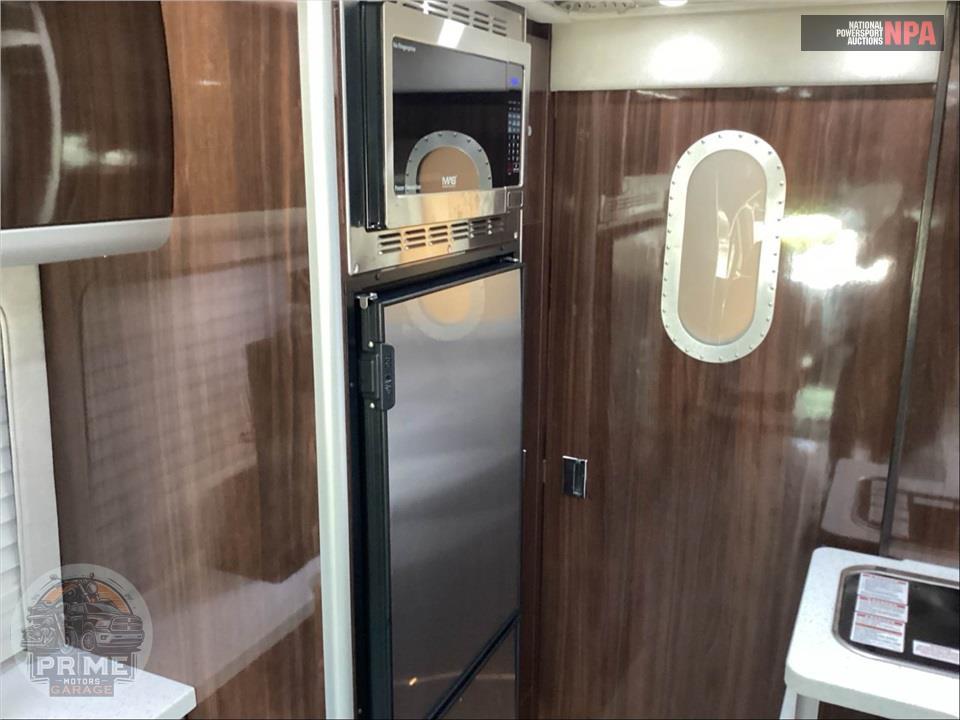 2019 Airstream MURPHY SUITE - ATLAS SERIES — фото 22