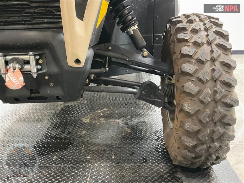 2025 Can-Am DEFENDER MAX LIMITED CAB HD10 — фото 14