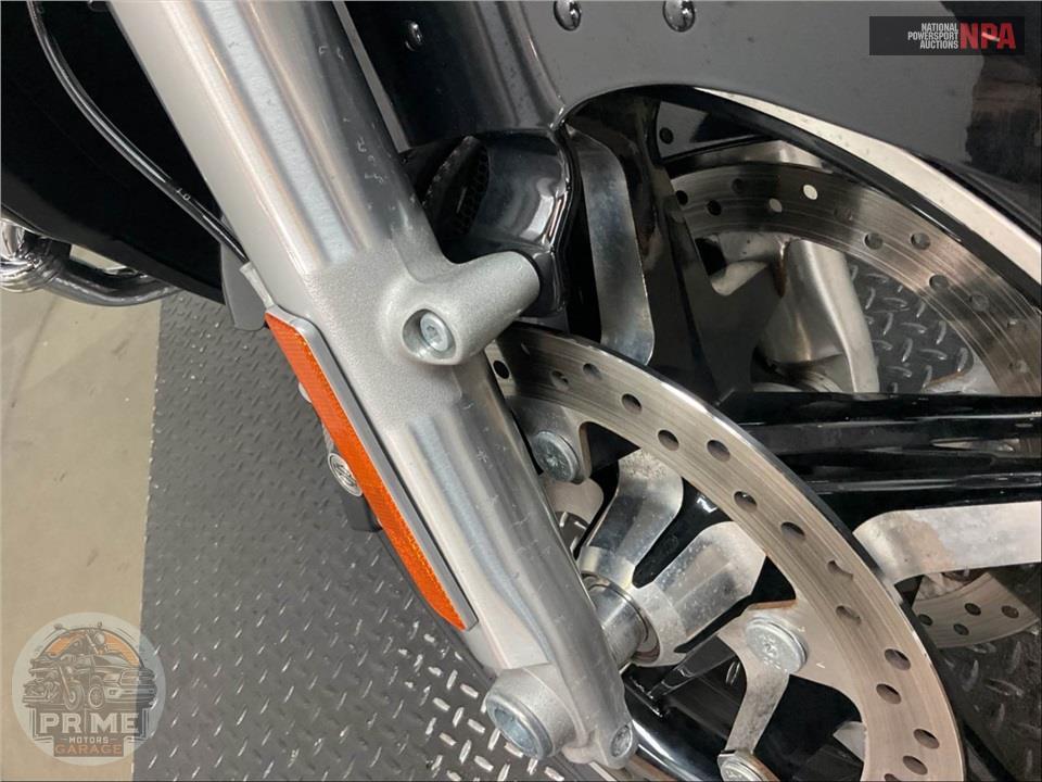 2025 Harley-Davidson FLHXU STEET GLIDE ULTRA — фото 23