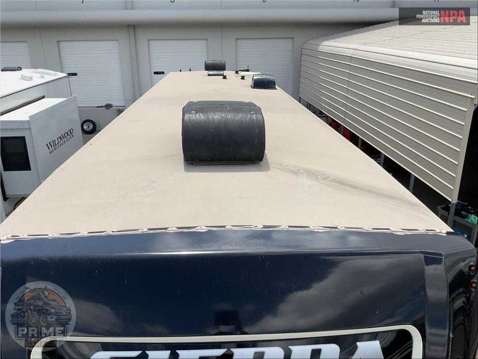 2020 Sierra By Forest River M-379FLOK - FIFTH WHEEL SERIES — фото 35