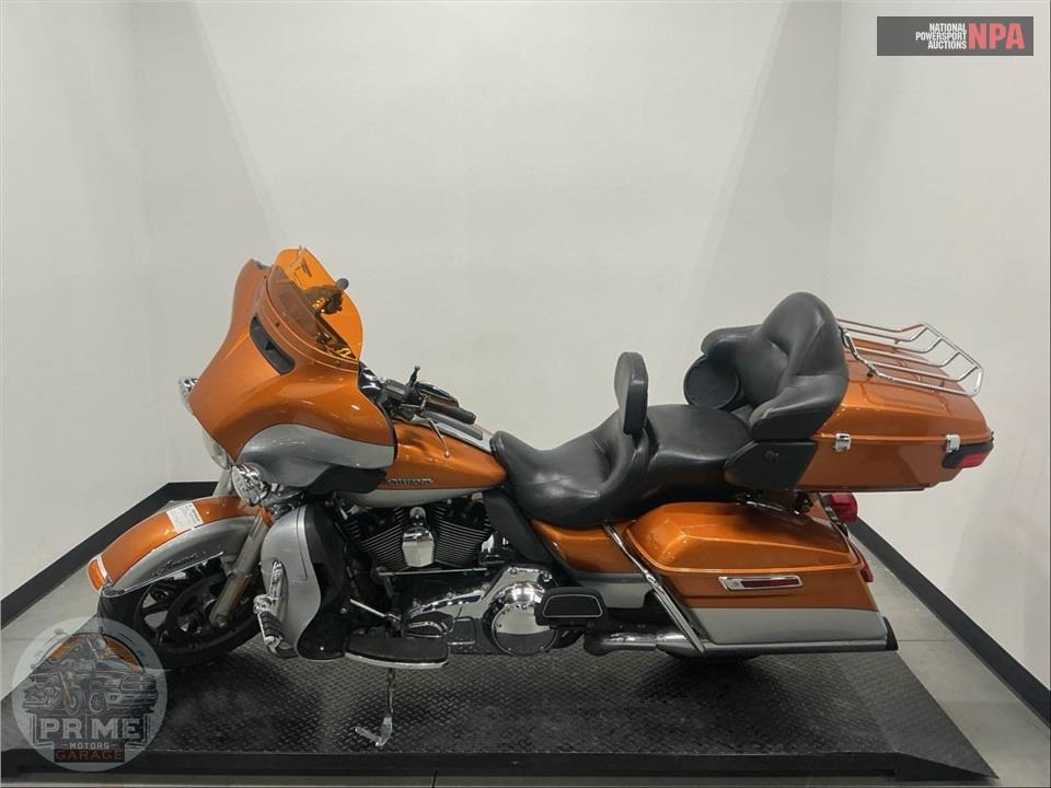 2014 Harley-Davidson FLHTK ELECTRA GLIDE ULTRA LIMITED — фото 3