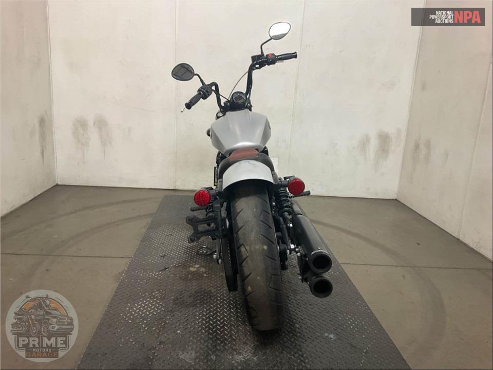 2018 Indian Motorcycle SCOUT BOBBER (BRONZE/SILVER/RED) — фото 4