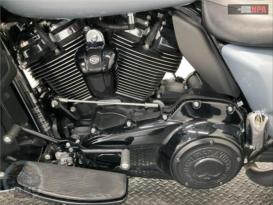 2023 Harley-Davidson FLTRK ROAD GLIDE LIMITED — фото 7