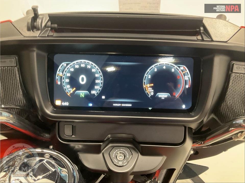 2025 Harley-Davidson FLHXU STEET GLIDE ULTRA — фото 5