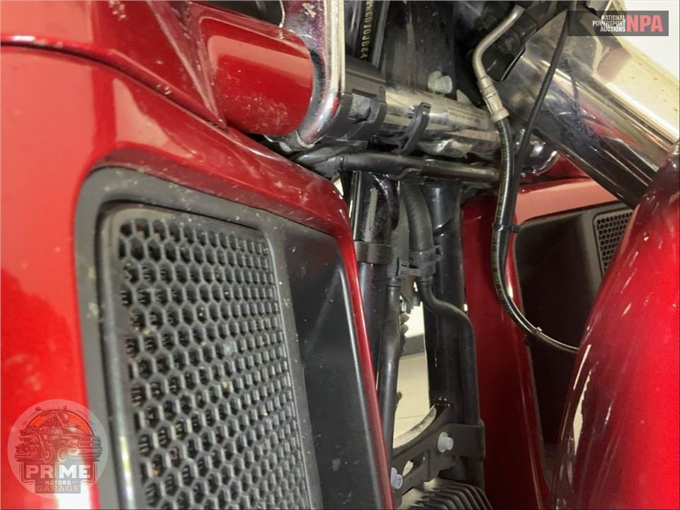 2018 Harley-Davidson FLTRU ROAD GLIDE ULTRA — фото 12