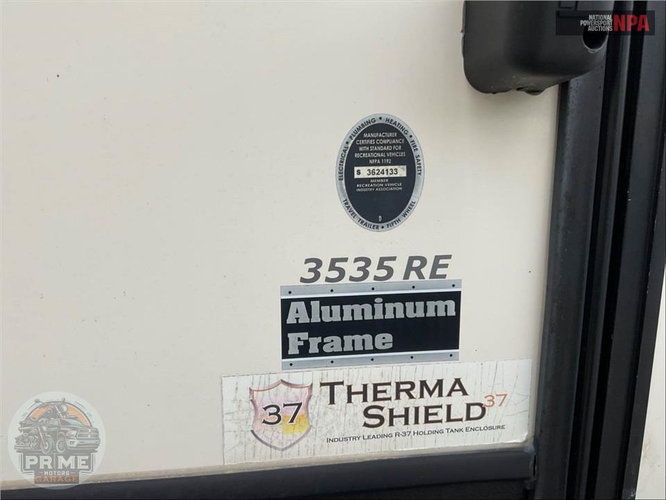 2015 Keystone Rv M-3535 RE - ALPINE FIFTH WHEEL SERIES — фото 5
