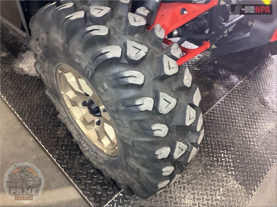 2023 Can-Am DEFENDER MAX X MR WITH DOORS — фото 26