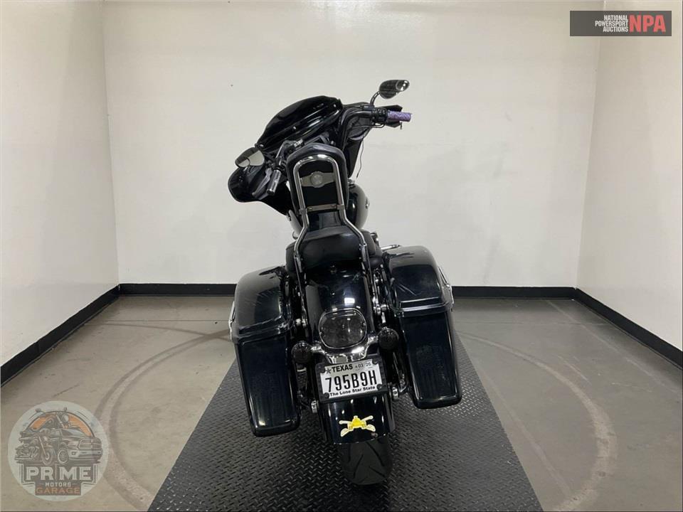 2014 Harley-Davidson FLD-103 DYNA SWITCHBACK — фото 4