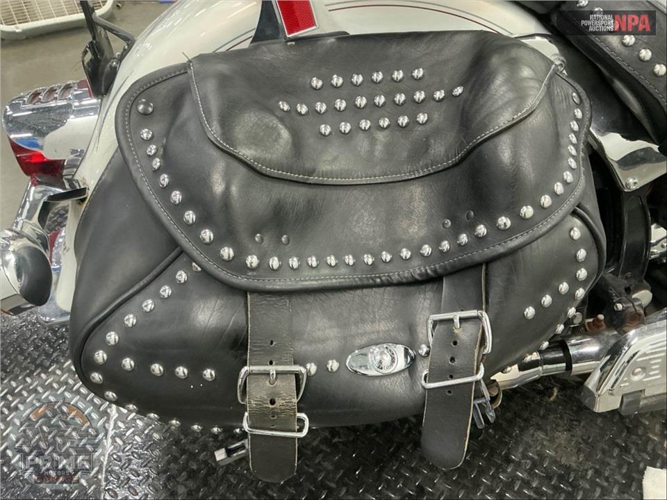 2001 Harley-Davidson FLSTCI HERITAGE SOFTAIL CLASSIC — фото 24