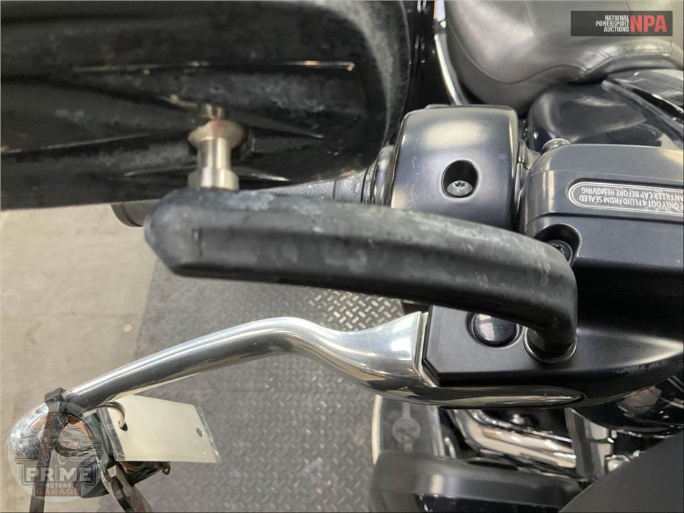 2013 Harley-Davidson FLHTCUTG TRIGLIDE UL CLSC — фото 86