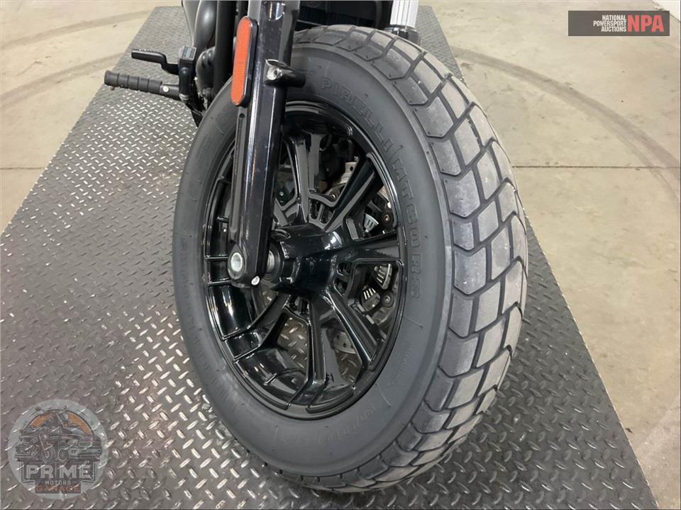 2025 Indian Motorcycle SCOUT BOBBER LIMITED (SMOKE) — фото 20