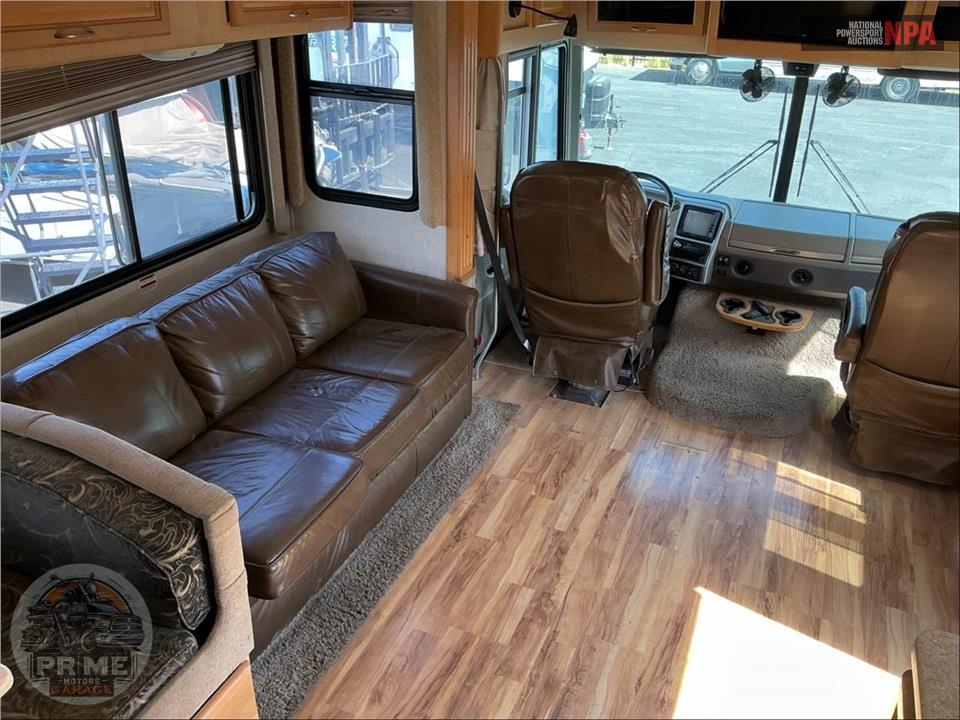 2006 Four Winds M-34N WORKHORSE 20.7 (**) - HURRICANE SERIES — фото 9