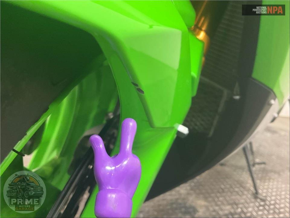 2024 Kawasaki ZX1002LRFBL NINJA ZX-10R 40TH ABS ANNIVERSARY — фото 12