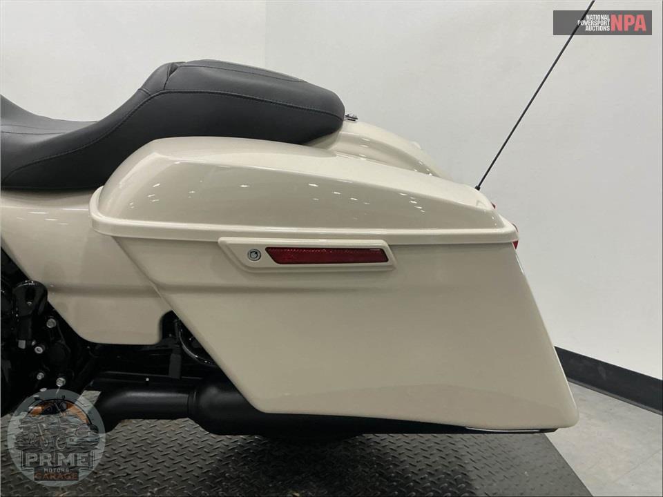 2022 Harley-Davidson FLTRXS ROAD GLIDE SPECIAL — фото 17