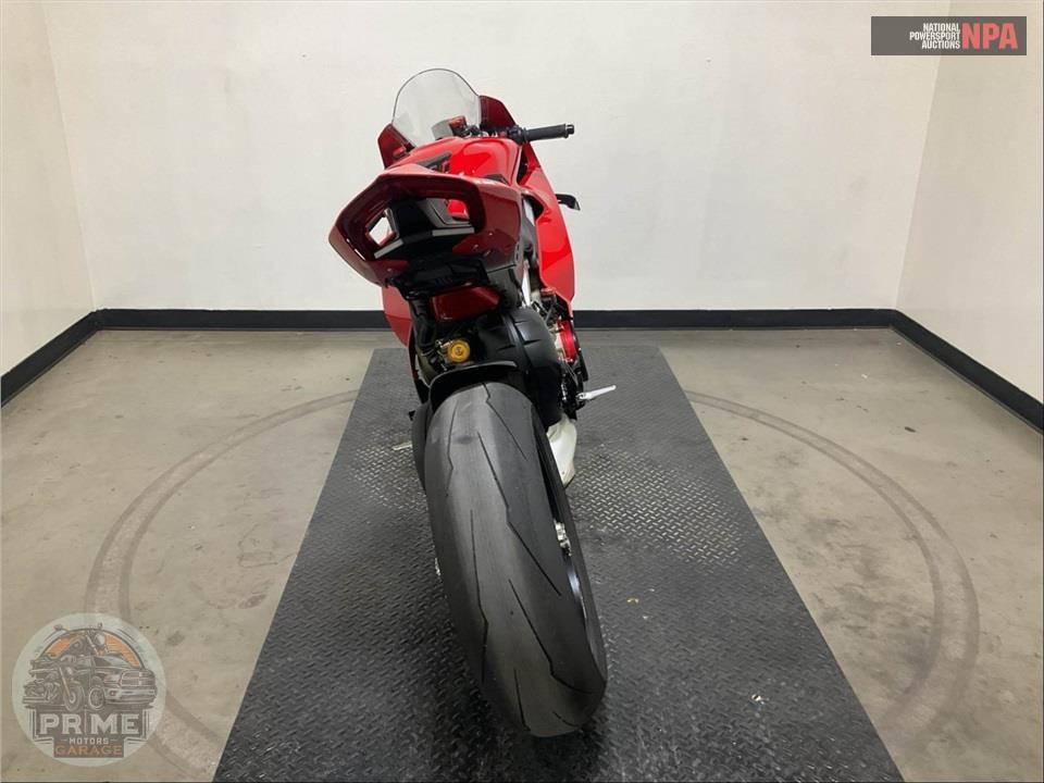 2024 Ducati PANIGALE V4 S — фото 4