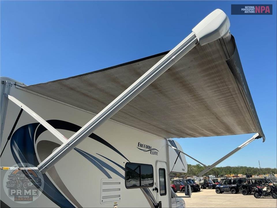 2019 Thor Motor Coach M-22FE E350-V10 - FREEDOM ELITE SERIES — фото 66