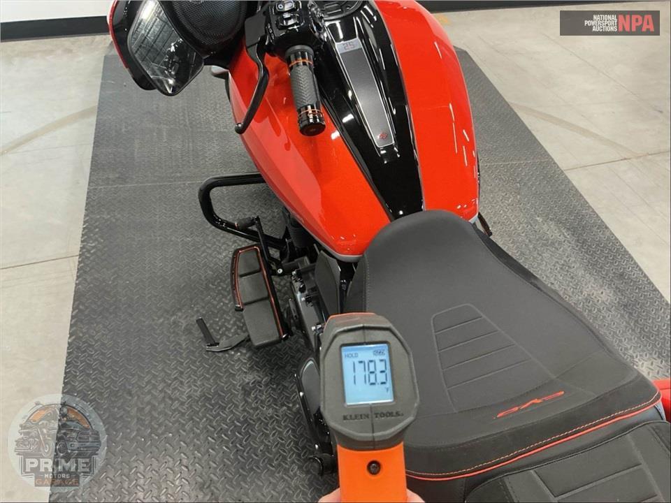 2024 Harley-Davidson FLHXSE CVO STREET GLIDE — фото 8
