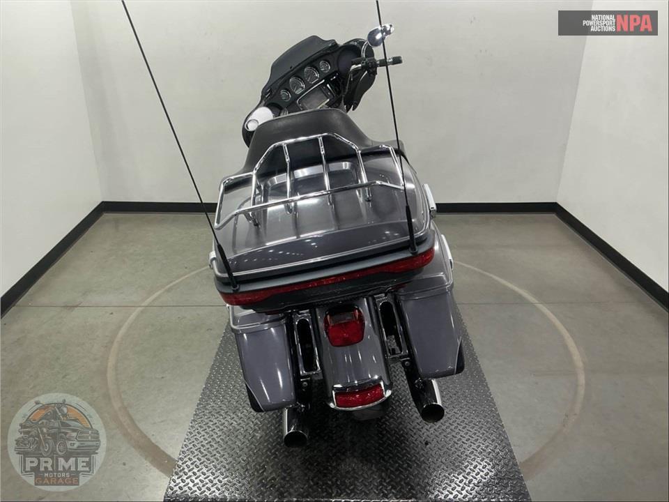 2014 Harley-Davidson FLHTK ELECTRA GLIDE ULTRA LIMITED — фото 4