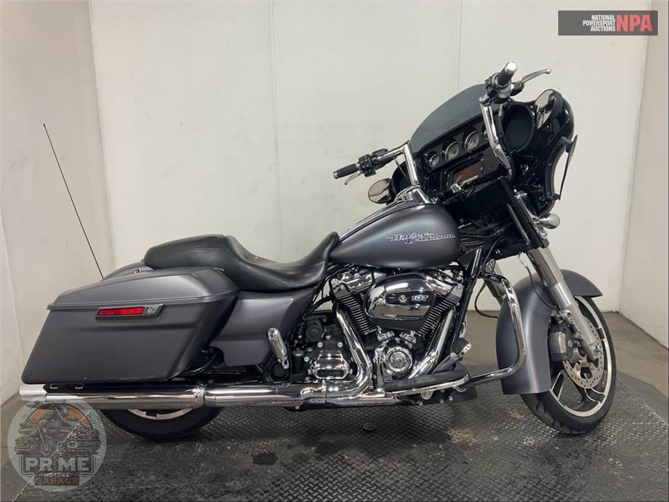 2017 Harley-Davidson FLHXS STREET GLIDE SPECIAL — фото 1
