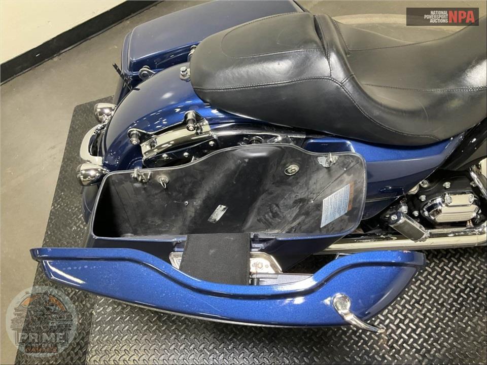 2013 Harley-Davidson FLHX STREET GLIDE — фото 30