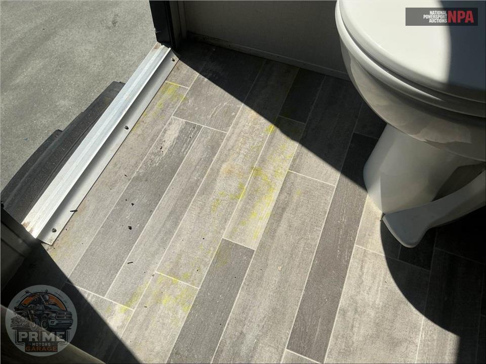 2021 Crossroads Rv M-328 SB ZINGER SERIES — фото 27