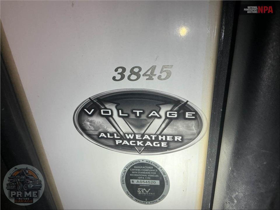 2021 Voltage M-3845 - TOY HAULER TOY HAULER SERIES — фото 5