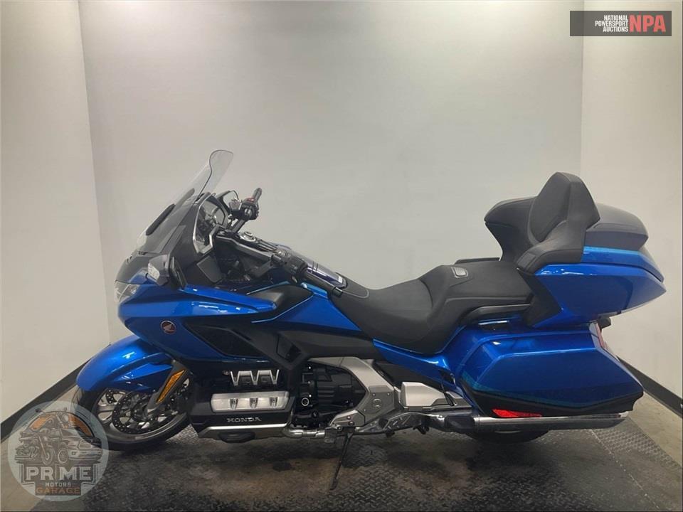 2022 Honda GL1800D GOLDWING TOUR DCT — фото 3