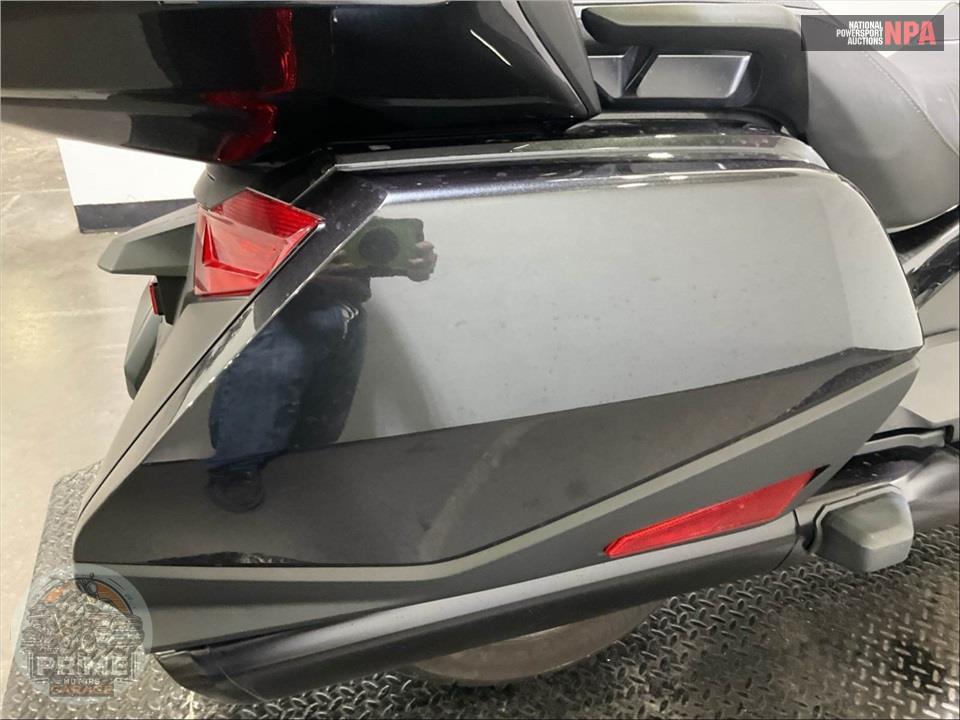 2021 Honda GL1800D GOLDWING TOUR DCT — фото 18