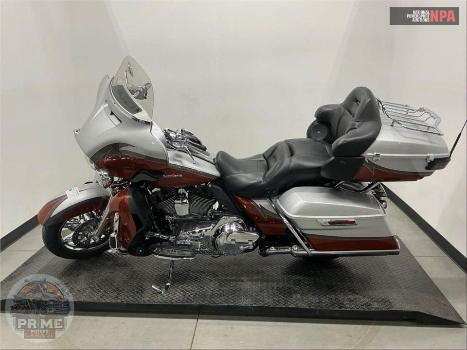 2014 Harley-Davidson FLHTKSE CVO ULTRA LIMITED — фото 3