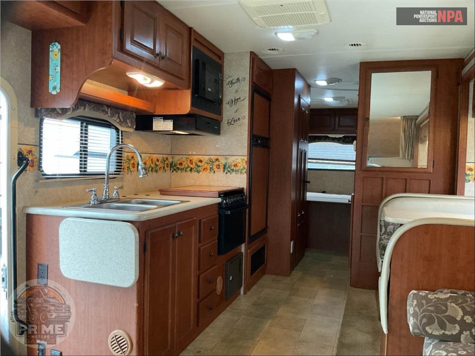 2010 Four Winds 31R E450 CHATEAU SERIES — фото 8