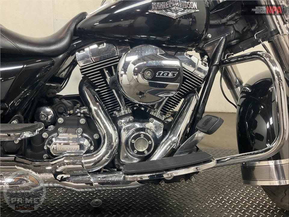 2015 Harley-Davidson FLHR ROAD KING — фото 6