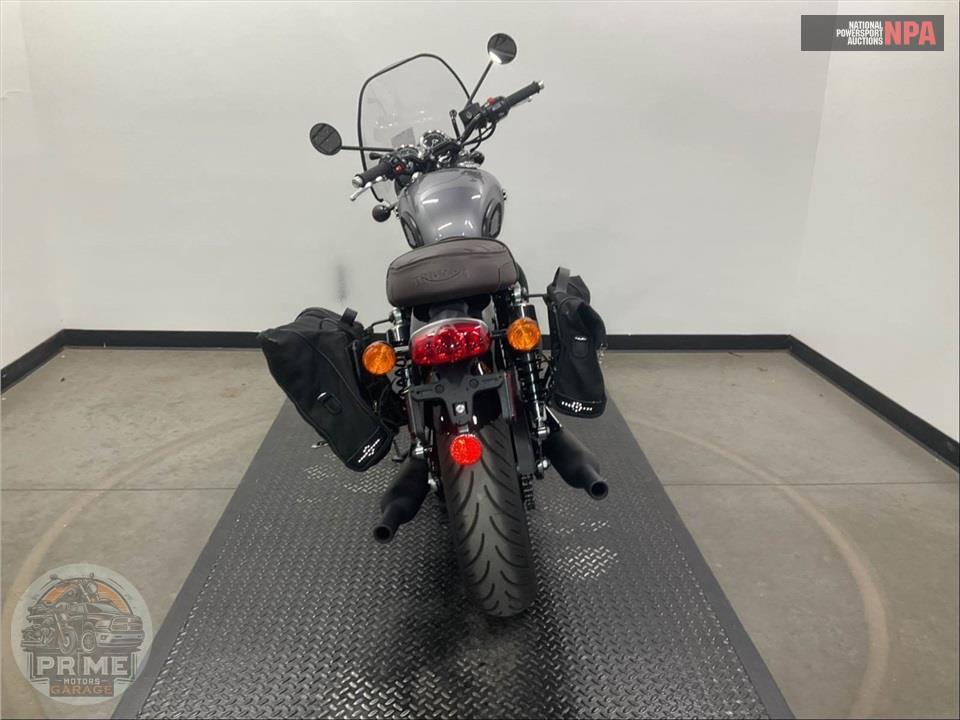 2025 Triumph BONNEVILLE T120 BLACK (TWO TONE) — фото 4