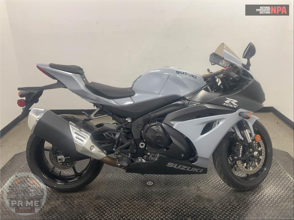 2022 Suzuki GSX-R1000 — фото 1