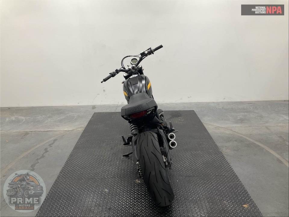 2015 Ducati SCRAMBLER FULL THROTTLE — фото 4