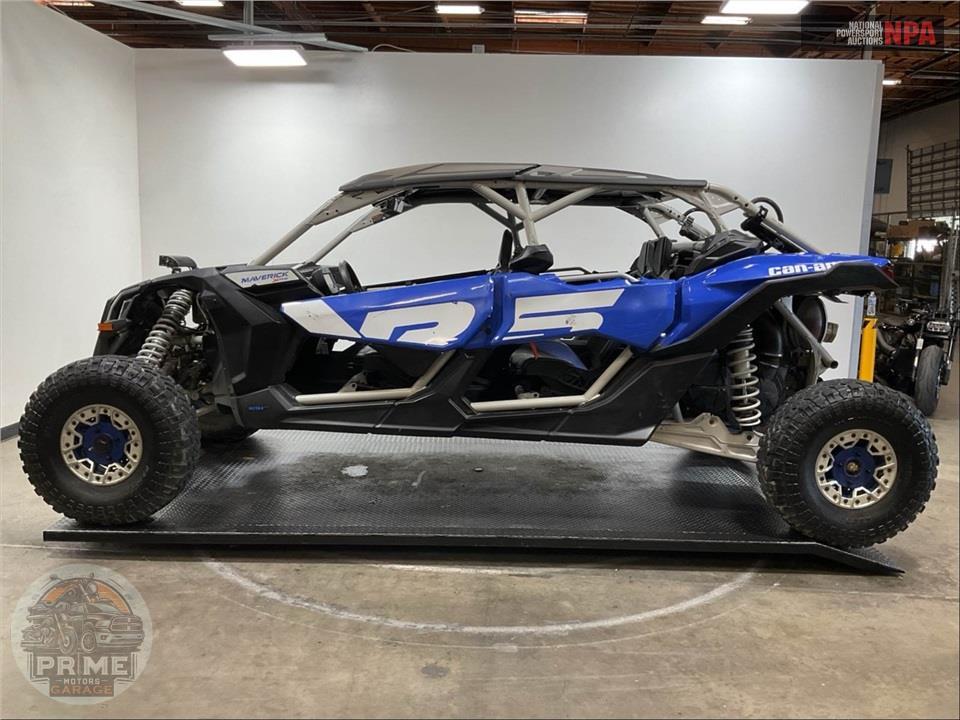 2023 Can-Am MAVERICK X3 MAX X RS TURBO RR SMART-SHOX 72 (RED OR BLUE) — фото 3