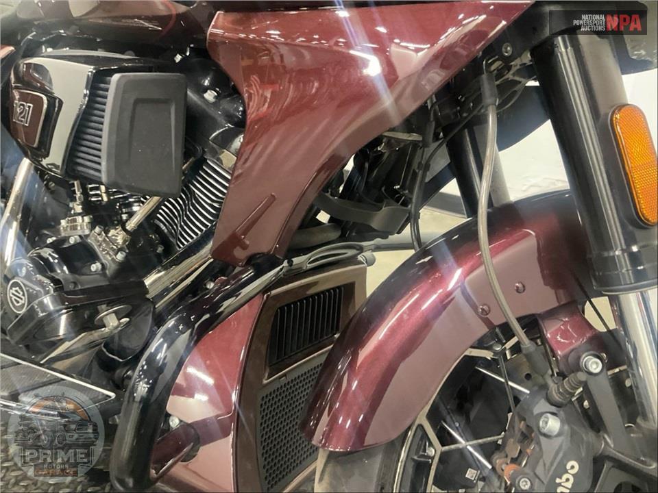 2024 Harley-Davidson FLTRXSE CVO ROAD GLIDE — фото 11
