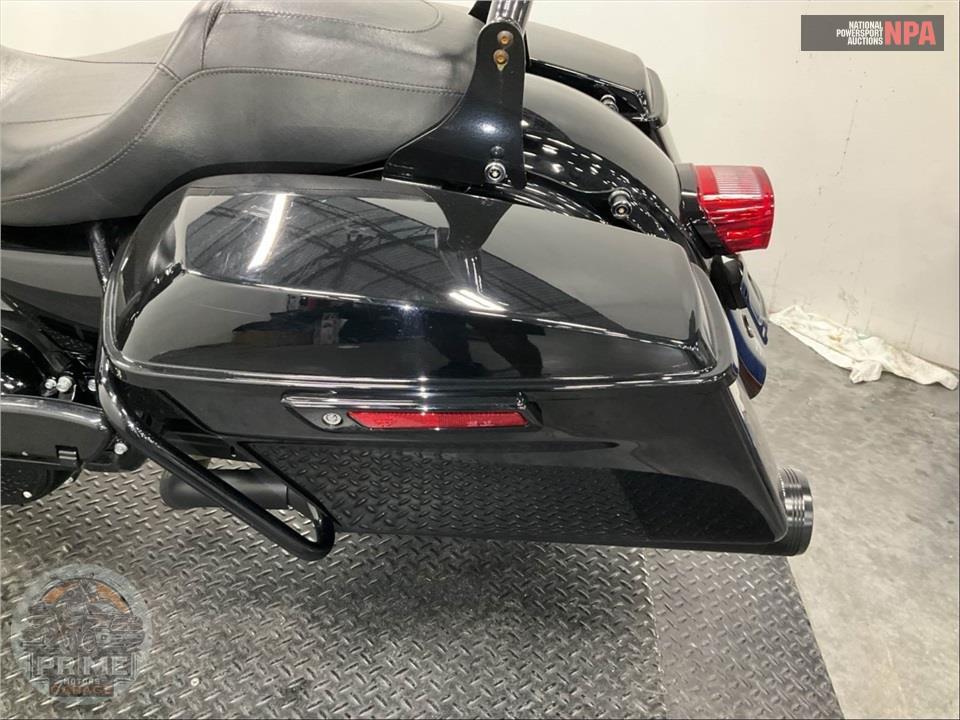 2023 Harley-Davidson FLHTK ELECTRA GLIDE ULTRA LIMITED — фото 20